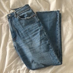 A&F Curve Love The Ankle Straight Ultra High Rise Jeans